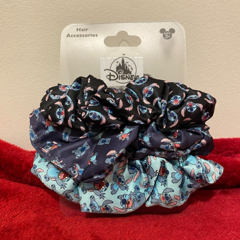 NWT Disney Stitch Hair Scrunchies